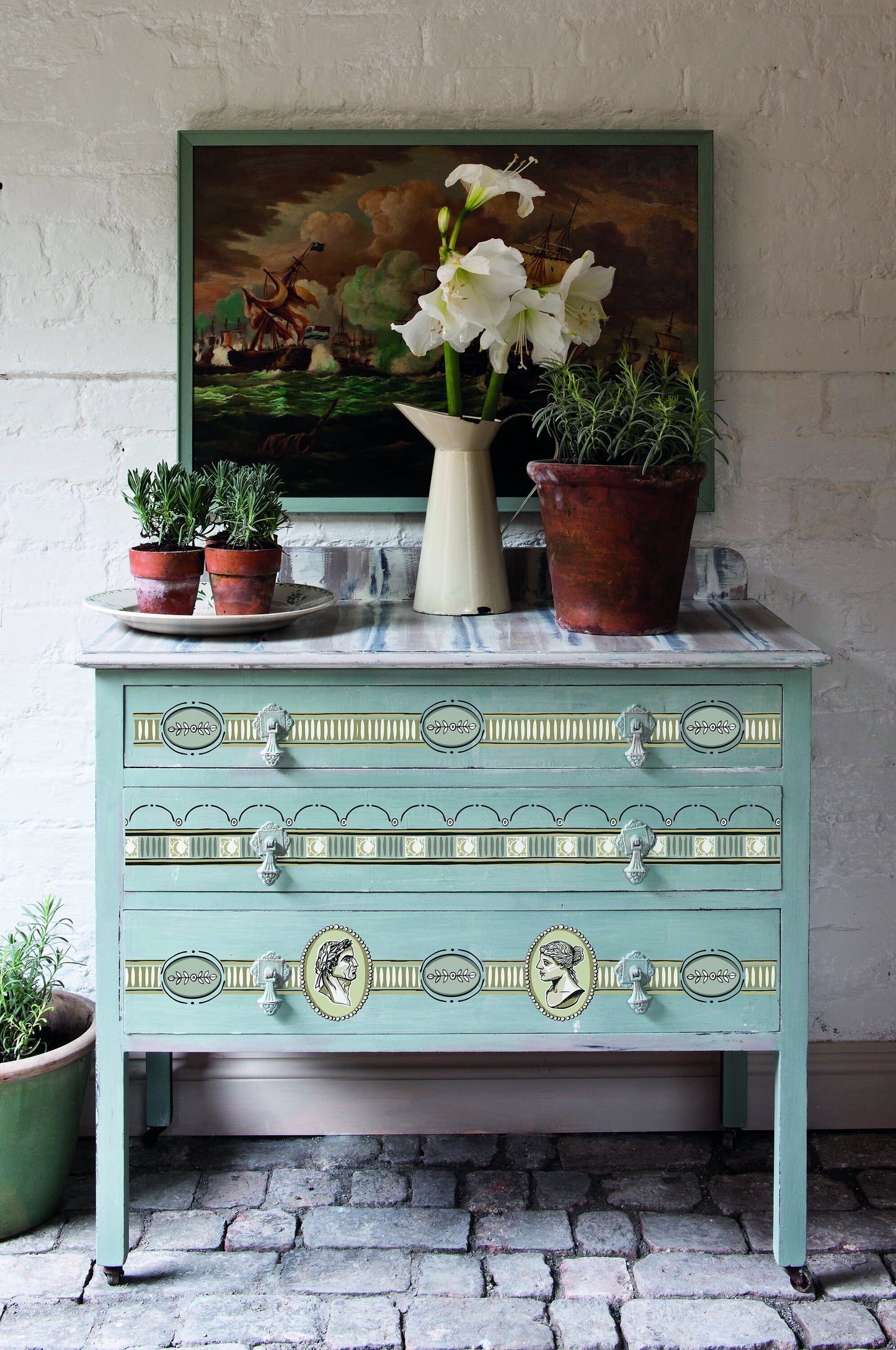 Classic Cameos IOD Paint Inlay by Iron Orchid Design