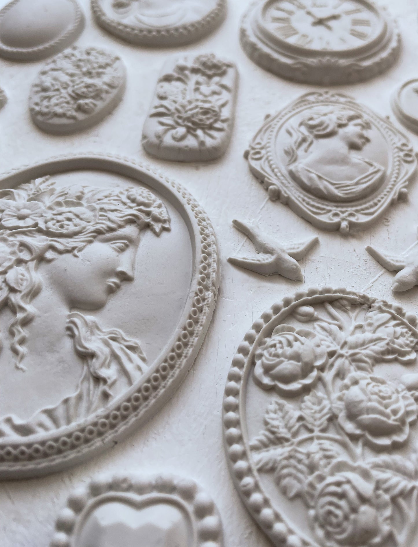 Cameos IOD décor mould 6 x 10 - by Iron Orchid Designs