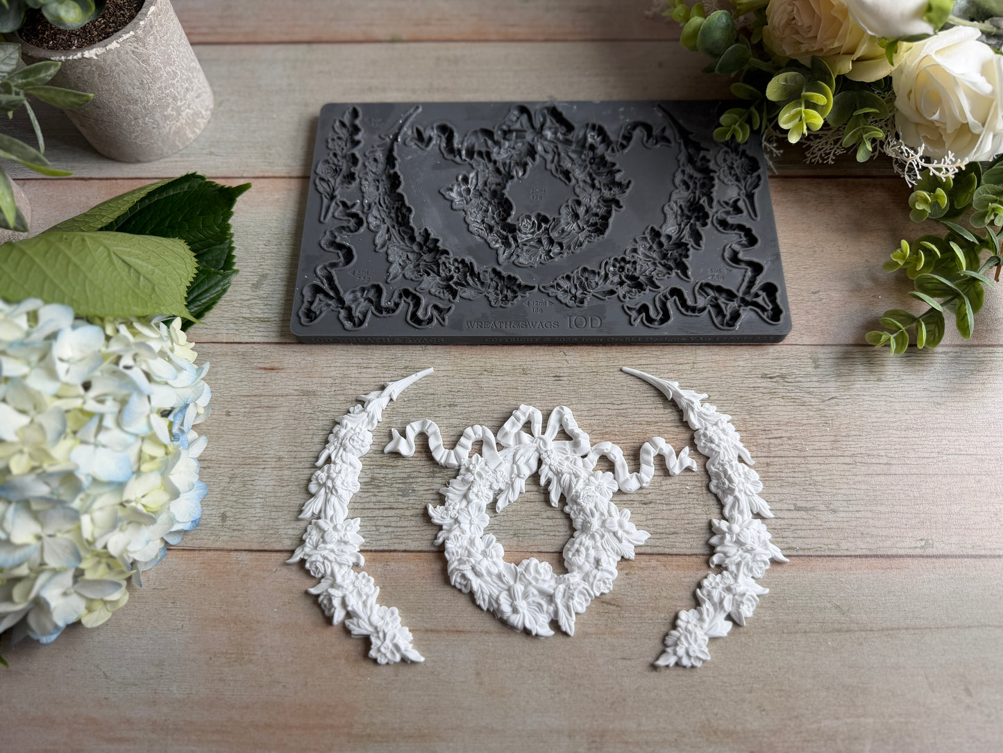 Wreath and Swags IOD décor mould 6 x 10 - by Iron Orchid Designs - New Release
