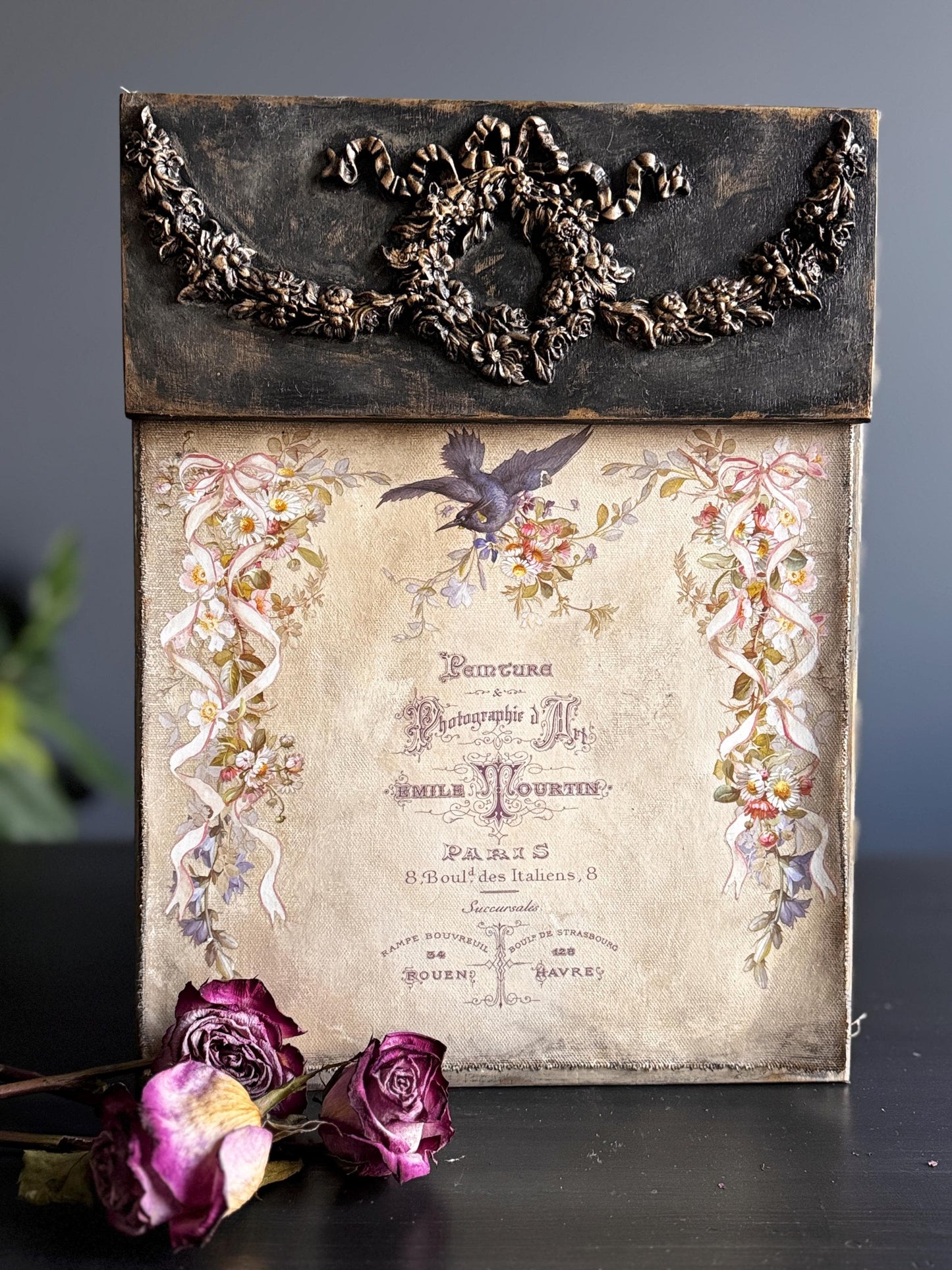 Wreath and Swags IOD décor mould 6 x 10 - by Iron Orchid Designs - New Release